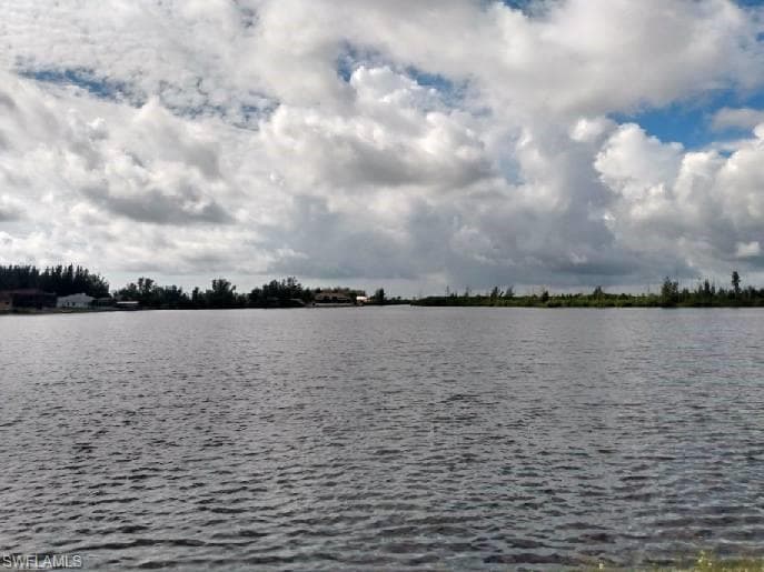 4341 NW 27th ST CAPE CORAL, FL 33993