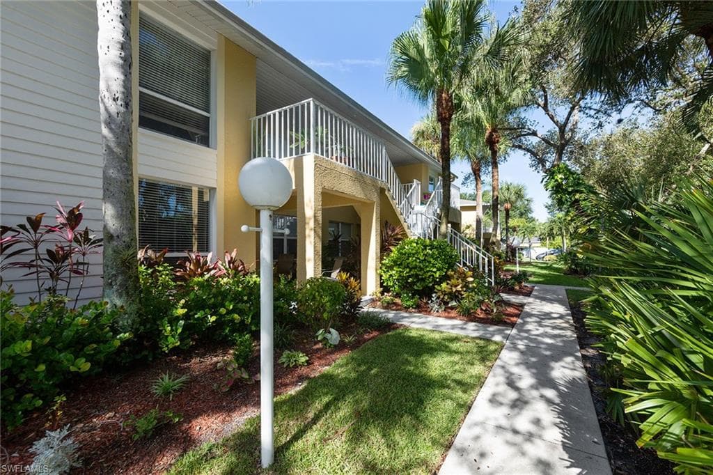 1330 Yesica Ann CIR I-105 NAPLES, FL 34110
