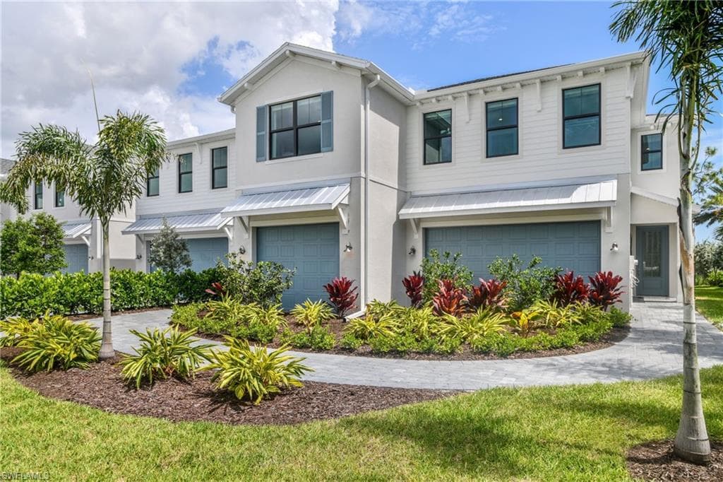 12944 Pembroke DR NAPLES, FL 34105
