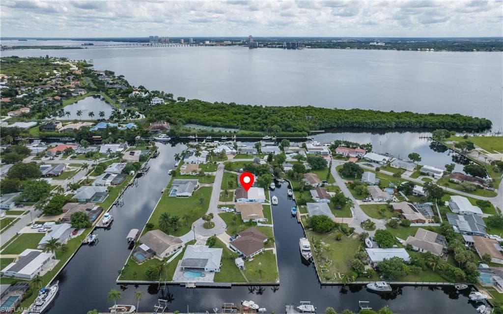 4377 Harbour TER NORTH FORT MYERS, FL 33903