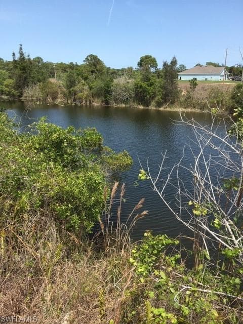 2941 NW 25th LN CAPE CORAL, FL 33993
