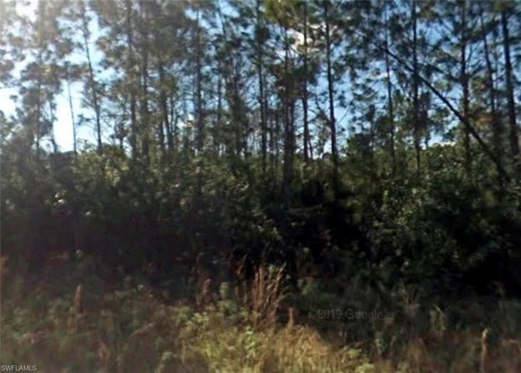 1883 Marcus CT LEHIGH ACRES, FL 33972