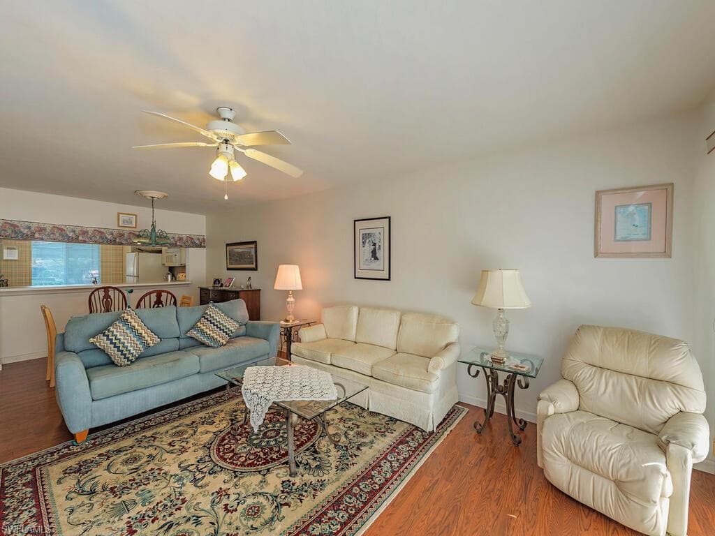 1051 Eastham WAY B-105 NAPLES, FL 34104