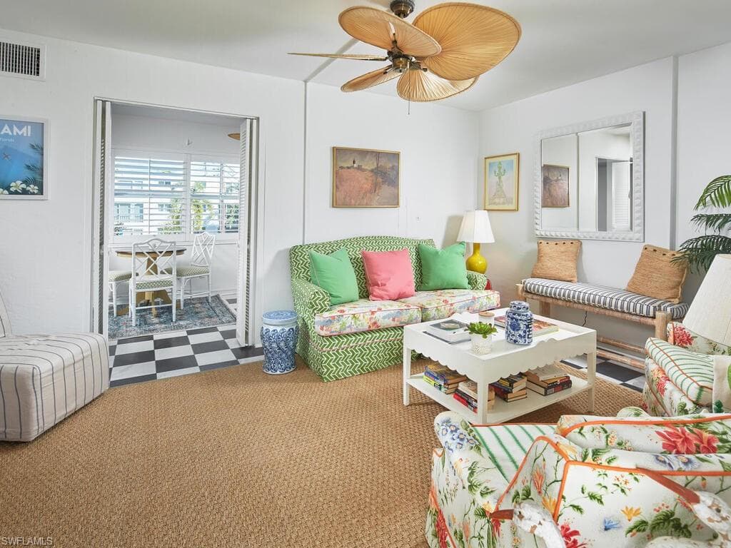271 8th AVE S 271 NAPLES, FL 34102