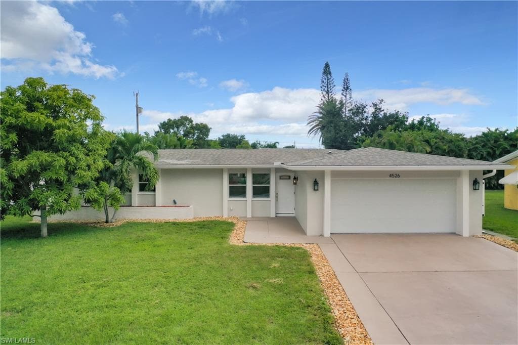4526 SE 10th AVE CAPE CORAL, FL 33904
