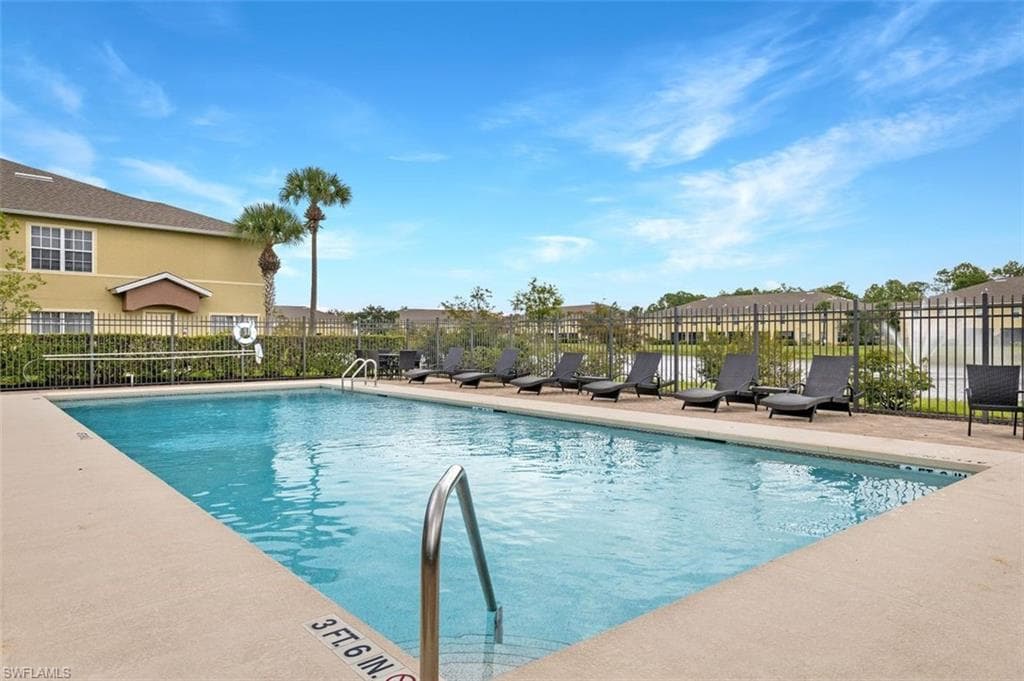 9084 Gervais CIR 608 NAPLES, FL 34120