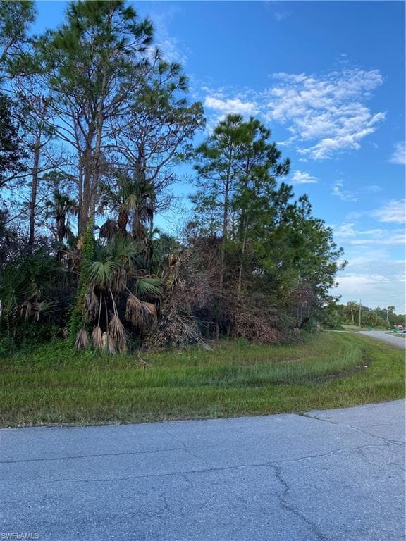 E Benbow CIR LABELLE, FL 33935