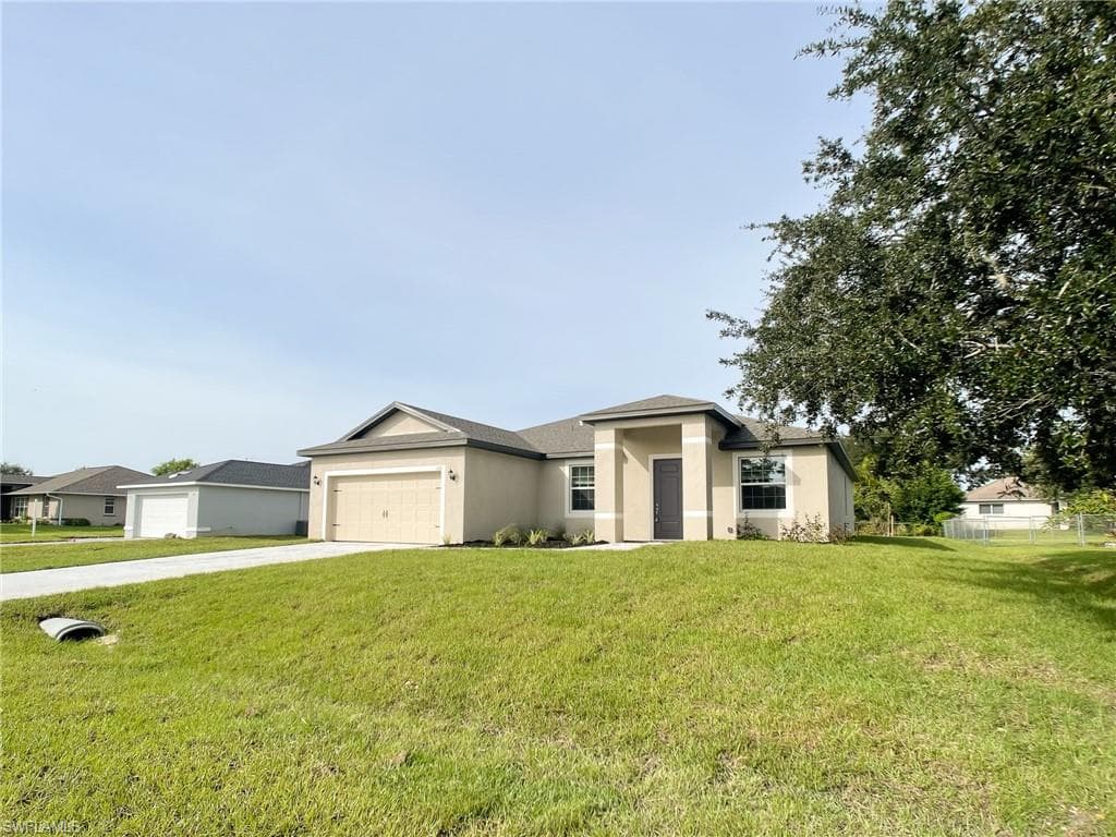 122 NE 10th PL CAPE CORAL, FL 33909