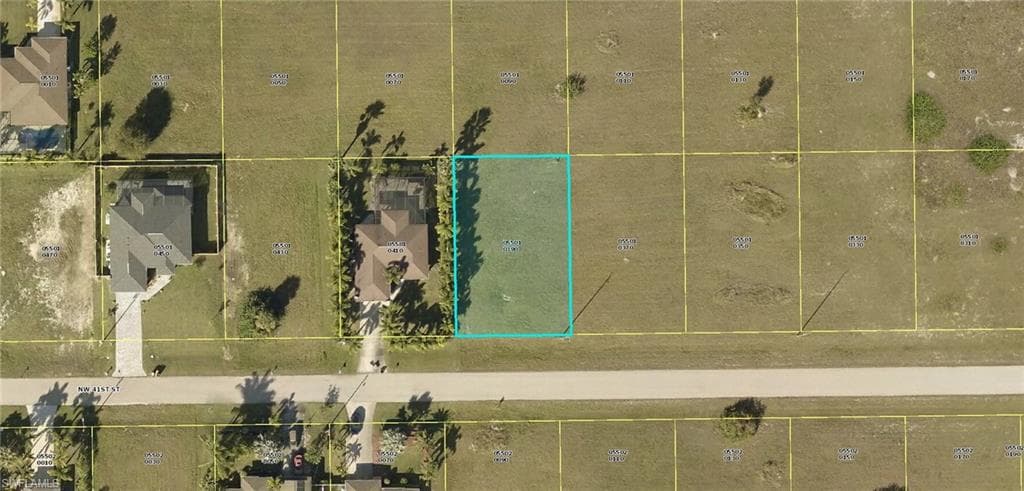 3911 NW 41st ST CAPE CORAL, FL 33993