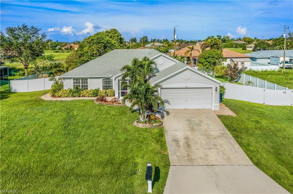 826 NE 7th AVE CAPE CORAL, FL 33909