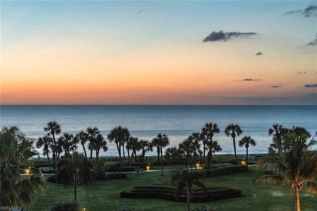 3971 Gulf Shore BLVD N 604 NAPLES, FL 34103