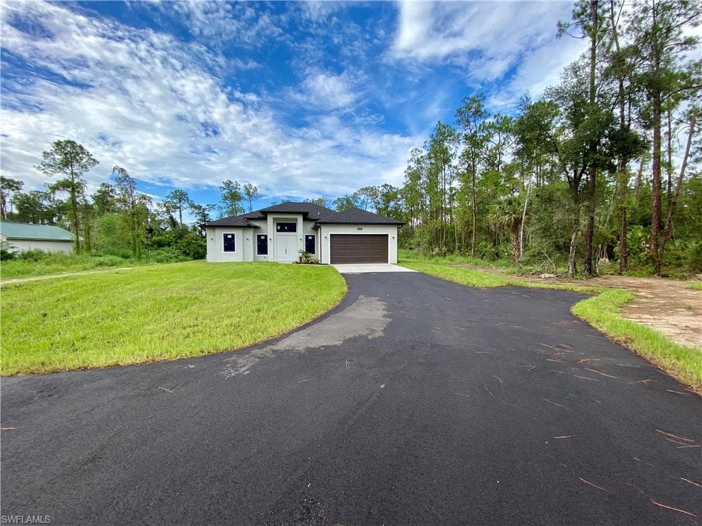 4371 8TH AVE NE NAPLES, FL 34120