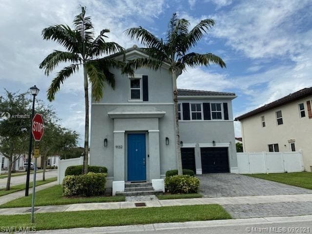 9132 SW 170th PL MIAMI, FL 33196