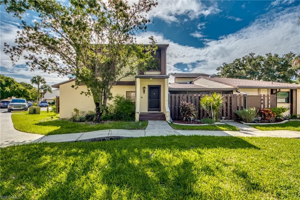 1210 SE 6th TER 85 CAPE CORAL, FL 33990