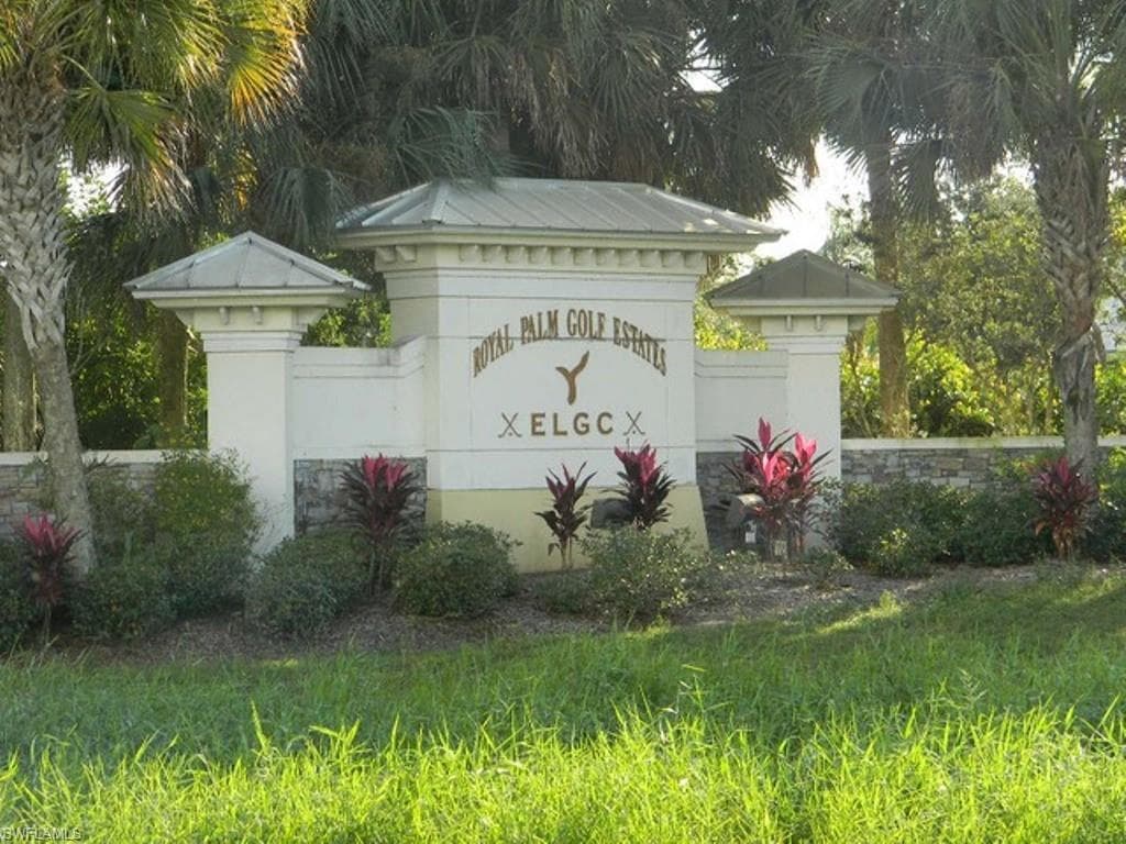 18019 Bluewater DR NAPLES, FL 34114