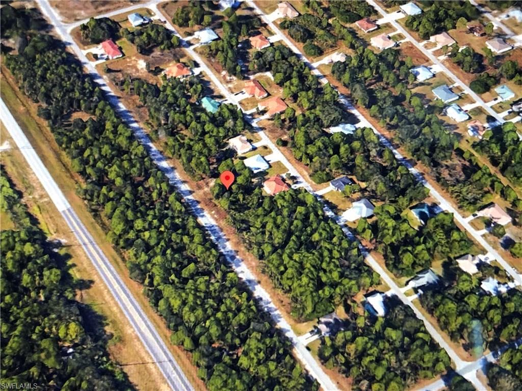 745/747 Meadow RD LEHIGH ACRES, FL 33973
