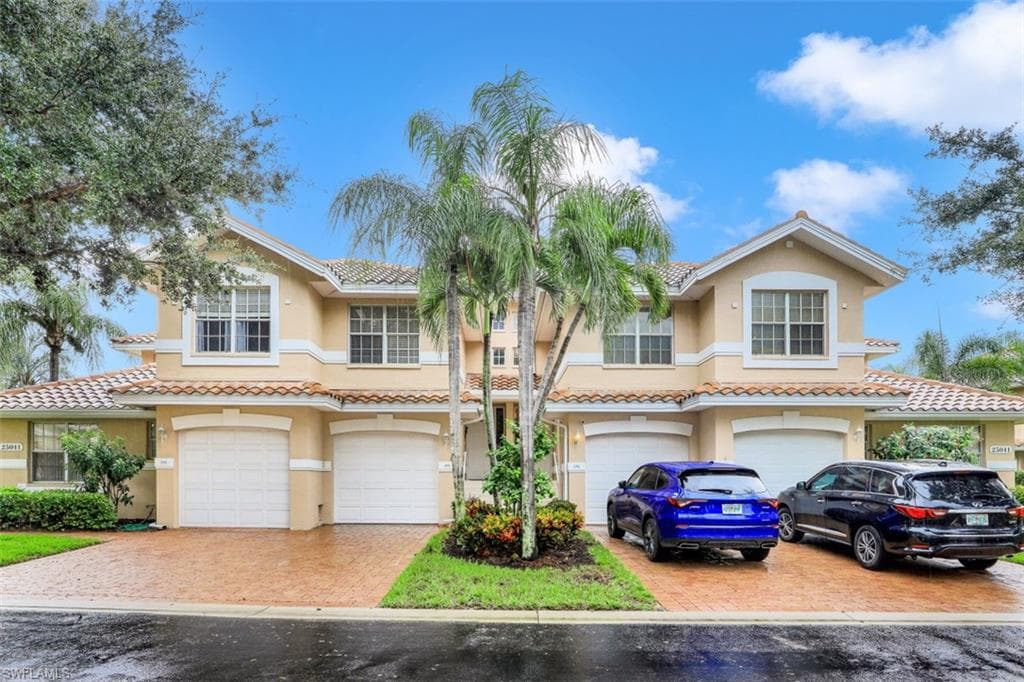 25041 Ballycastle CT 202 BONITA SPRINGS, FL 34134