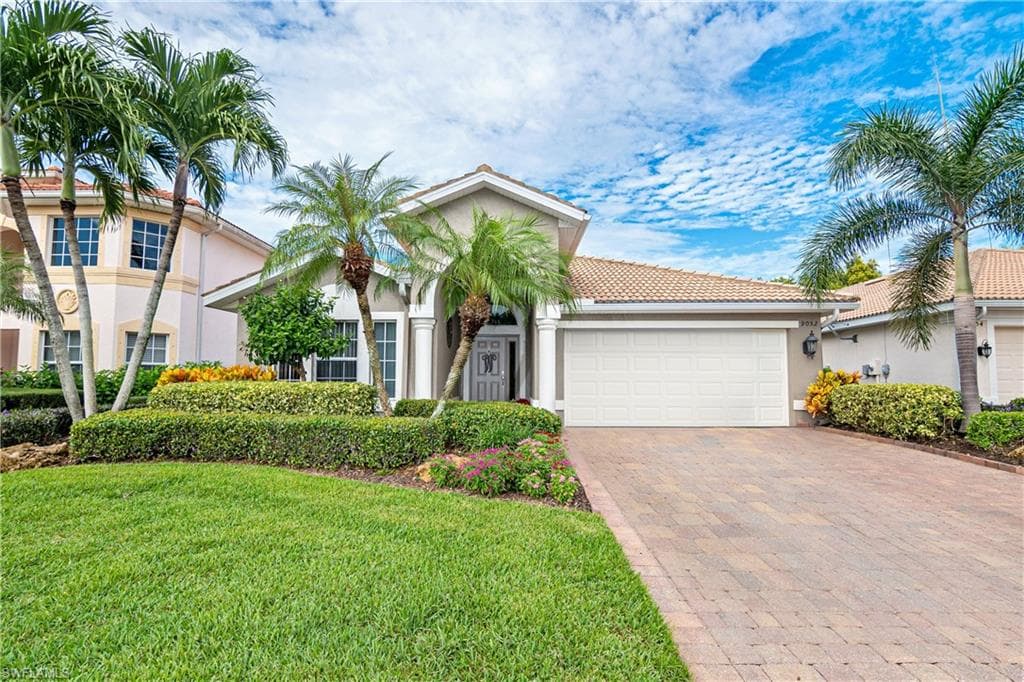 9052 Astonia WAY ESTERO, FL 33967