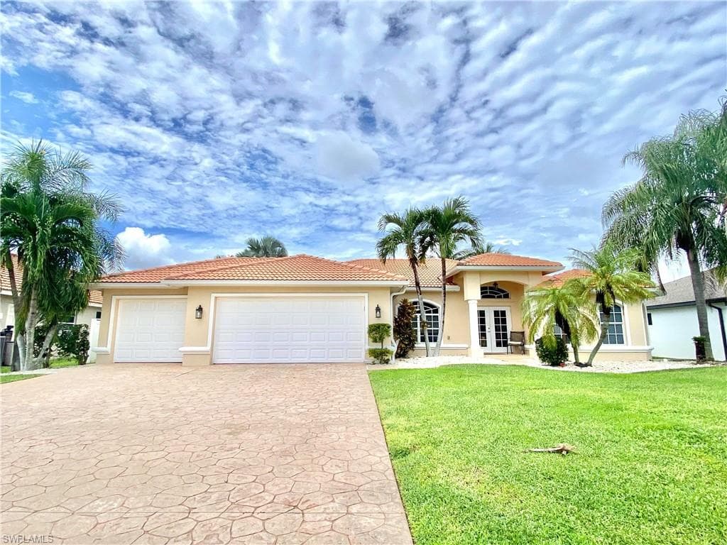 1202 SW 18th AVE CAPE CORAL, FL 33991
