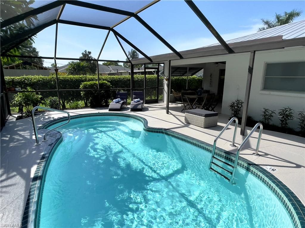 558 102nd AVE N NAPLES, FL 34108
