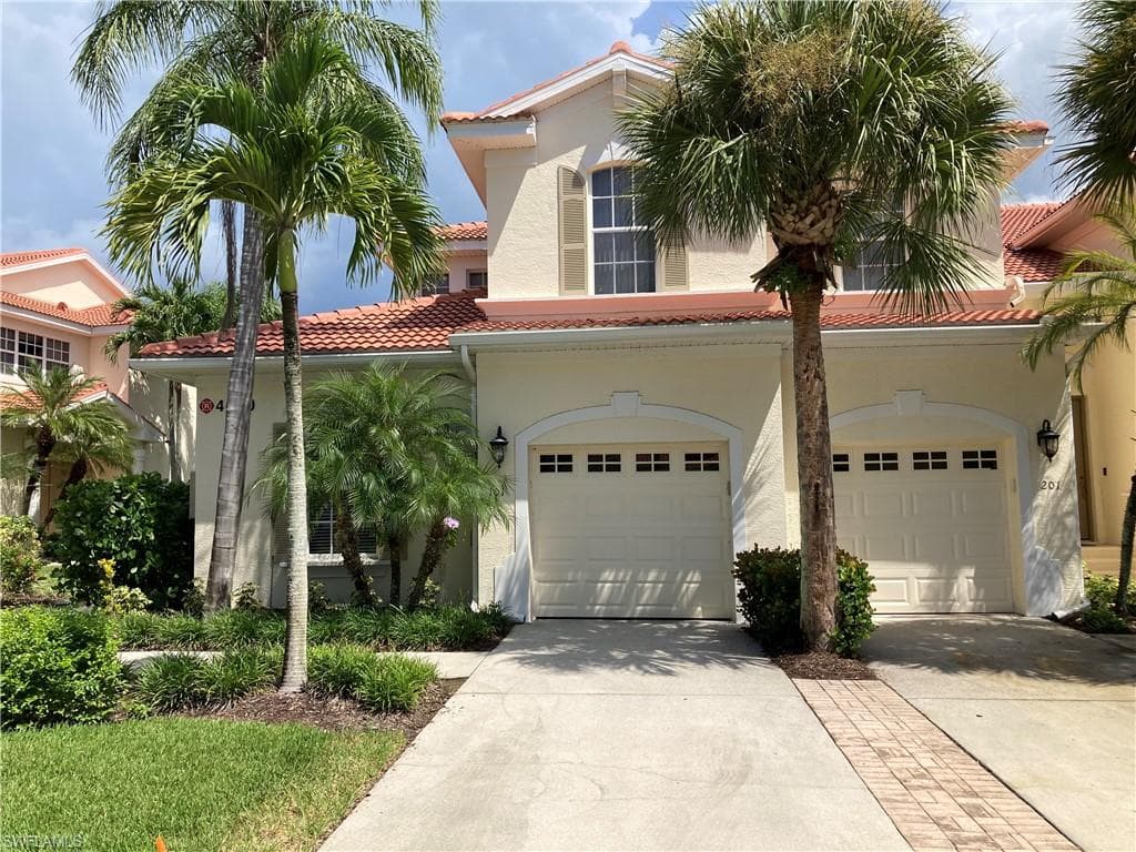4670 Winged Foot CT 101 NAPLES, FL 34112