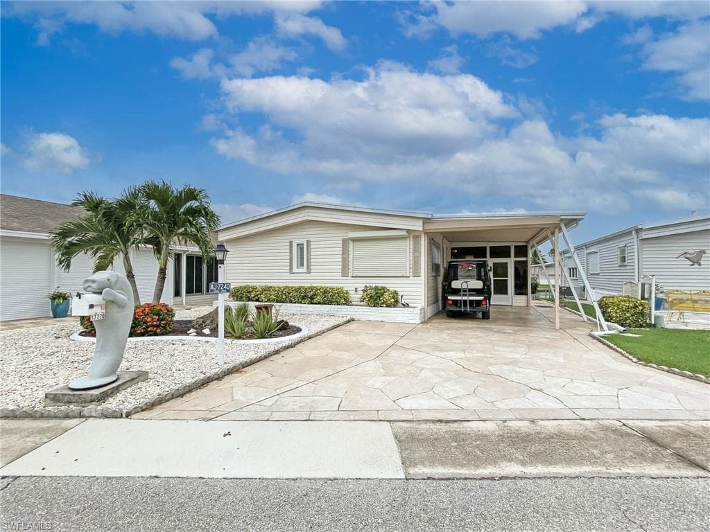 17770 Bryan CT FORT MYERS BEACH, FL 33931