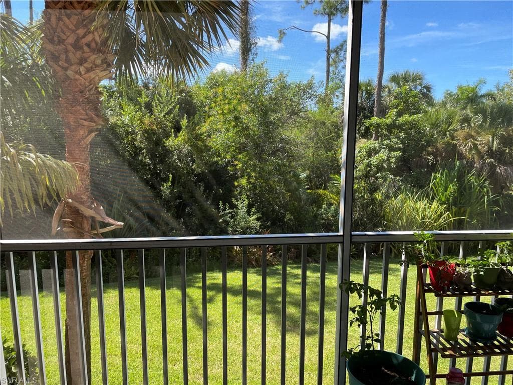 4420 Botanical Place CIR 205 NAPLES, FL 34112