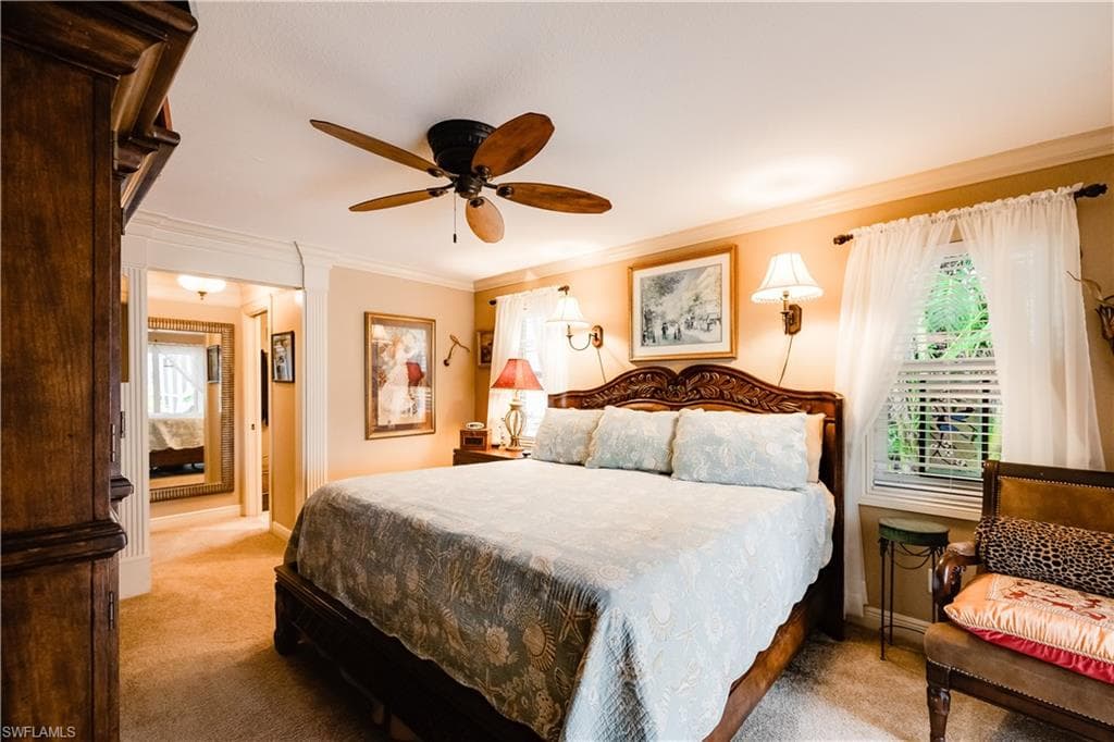 734 SE 43rd ST CAPE CORAL, FL 33904