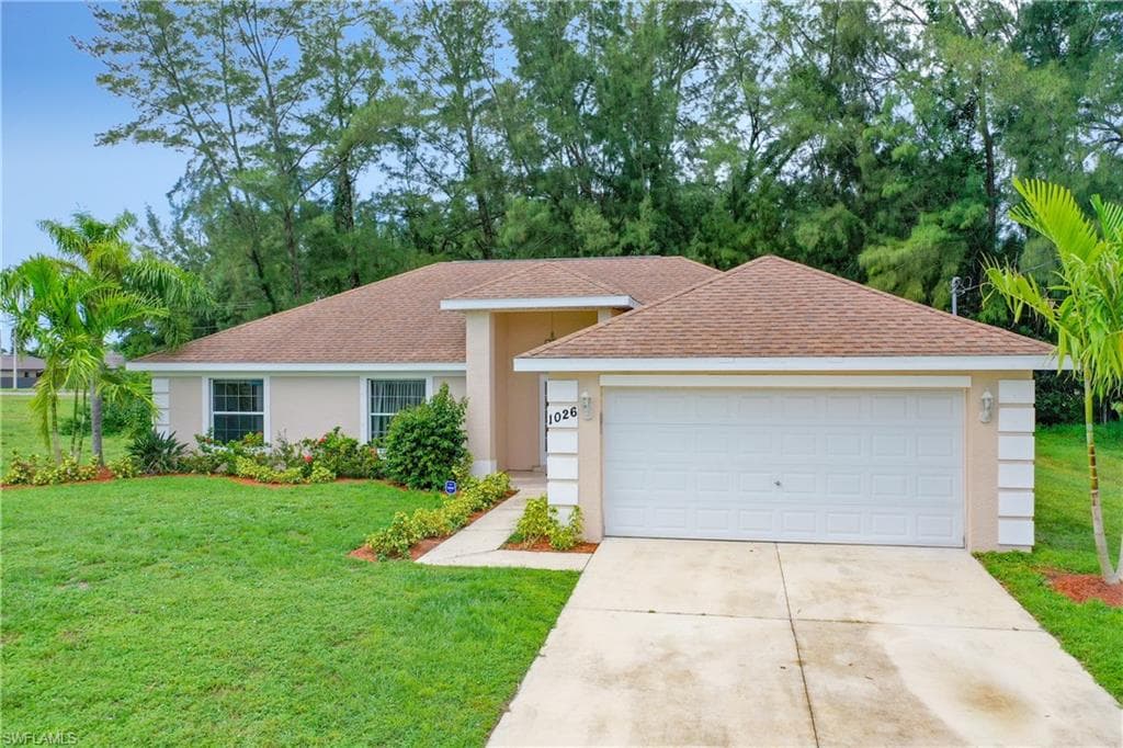 1026 SW 15th PL CAPE CORAL, FL 33991