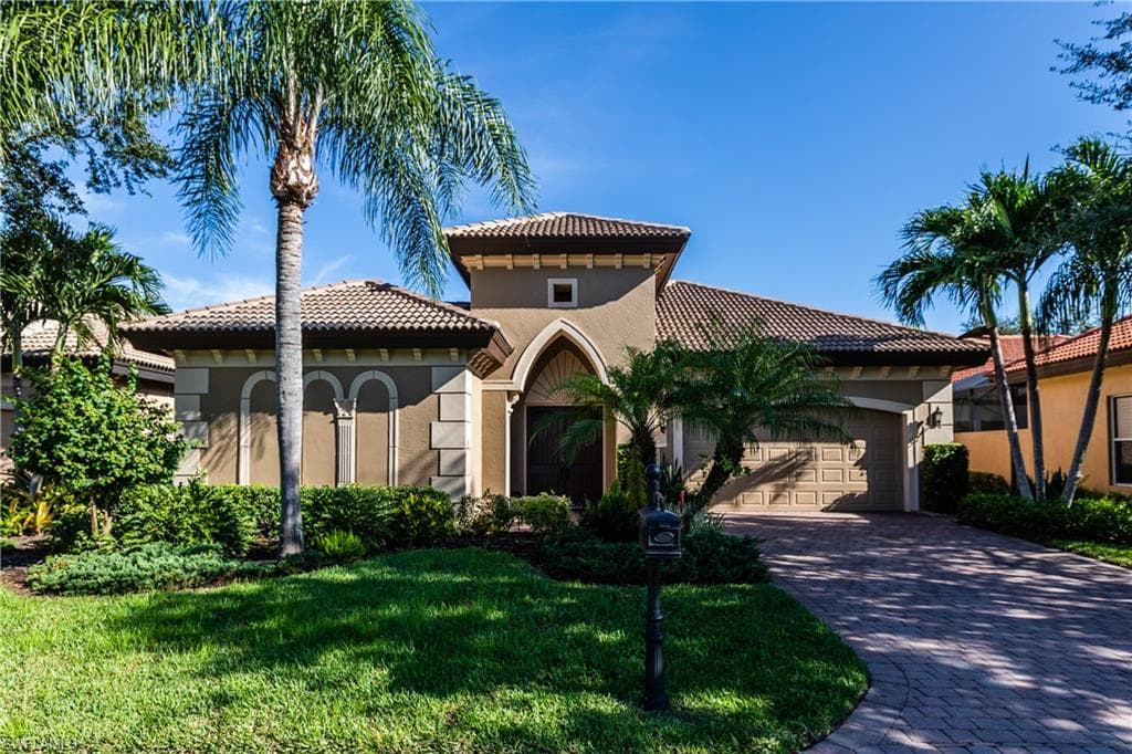 12567 Grandezza CIR ESTERO, FL 33928