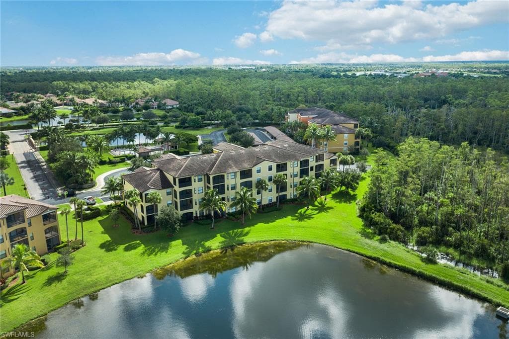 9719 Acqua CT 225 NAPLES, FL 34113