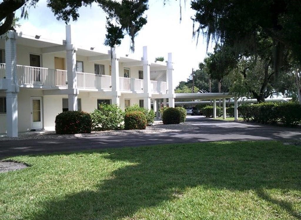 357 Joel BLVD 120 LEHIGH ACRES, FL 33936