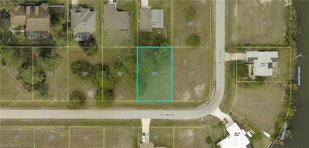 1125 NE 32nd LN CAPE CORAL, FL 33909