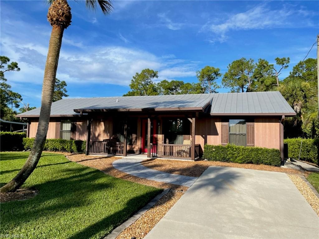 1381 13th ST SW NAPLES, FL 34117
