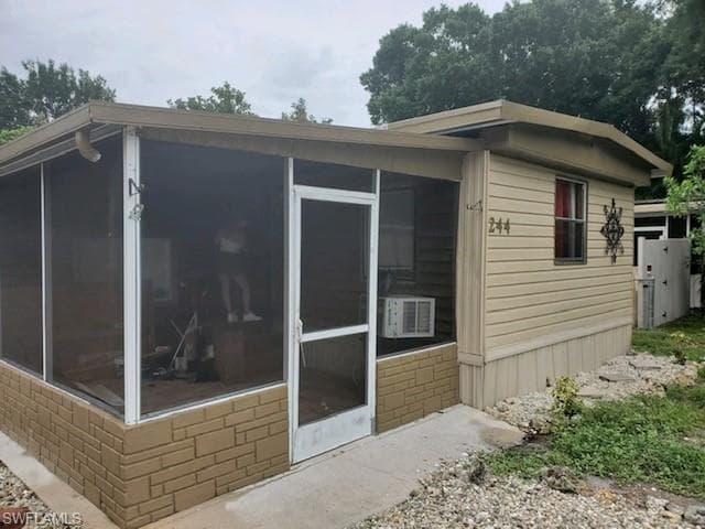 244 State ST NORTH FORT MYERS, FL 33903