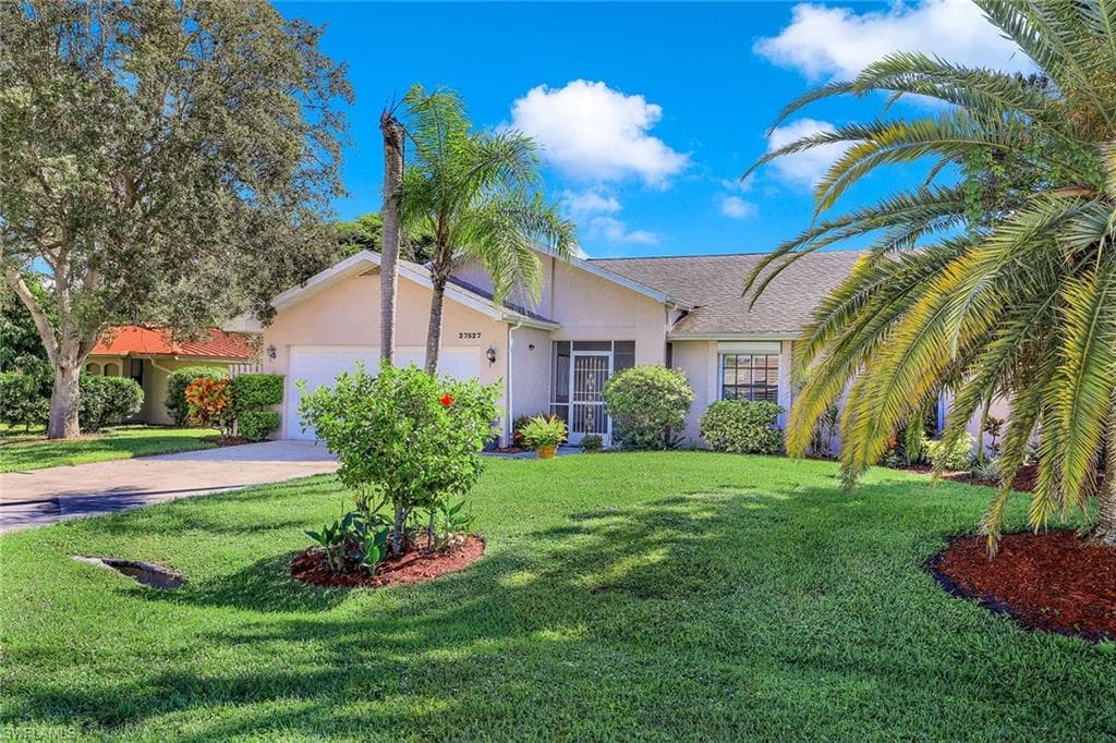 27527 Baretta DR BONITA SPRINGS, FL 34135