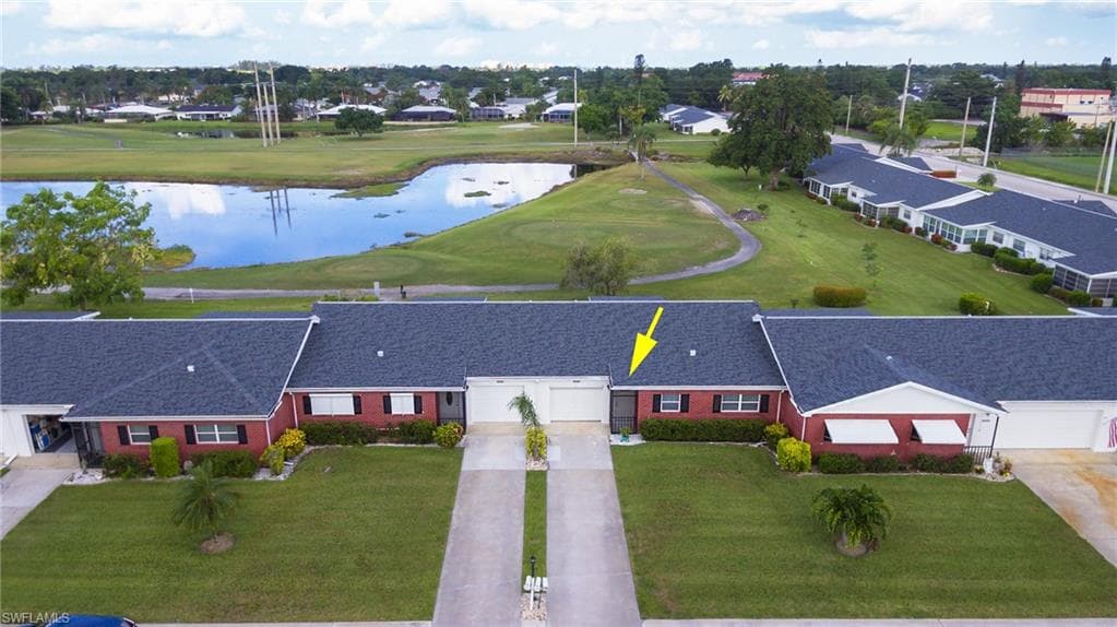 6918 Edgewater CIR FORT MYERS, FL 33919