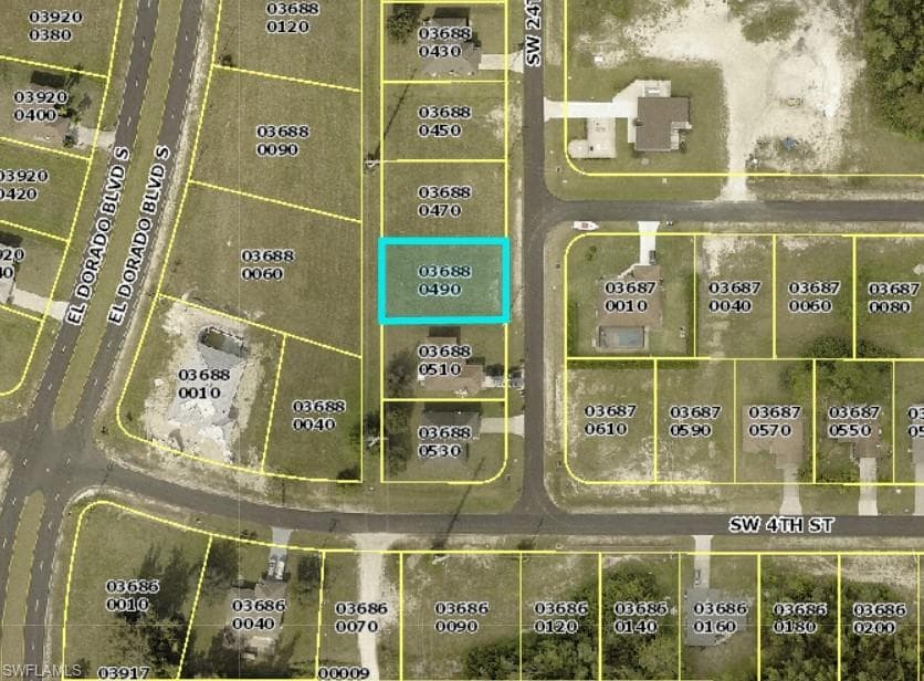 302 SW 24th AVE CAPE CORAL, FL 33991
