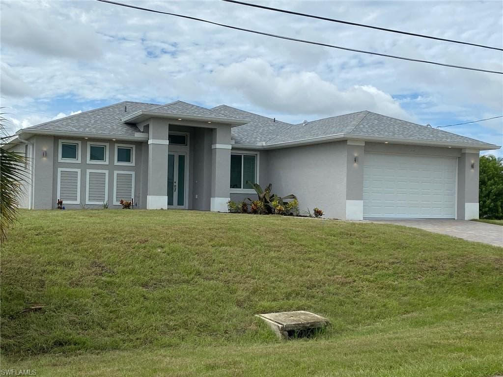 216 NW 12th LN CAPE CORAL, FL 33993