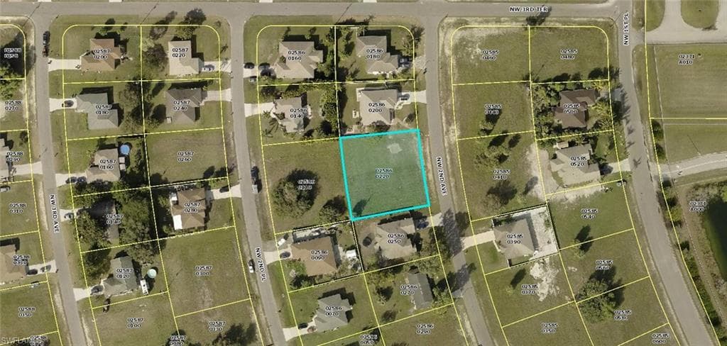 298 NW 2nd AVE CAPE CORAL, FL 33993
