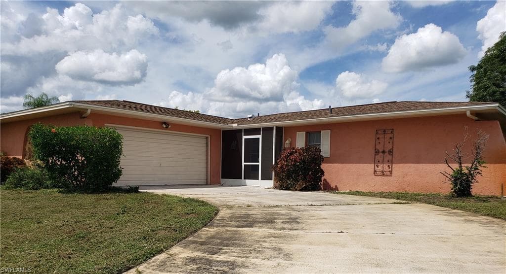 1825 Reid ST LEHIGH ACRES, FL 33936
