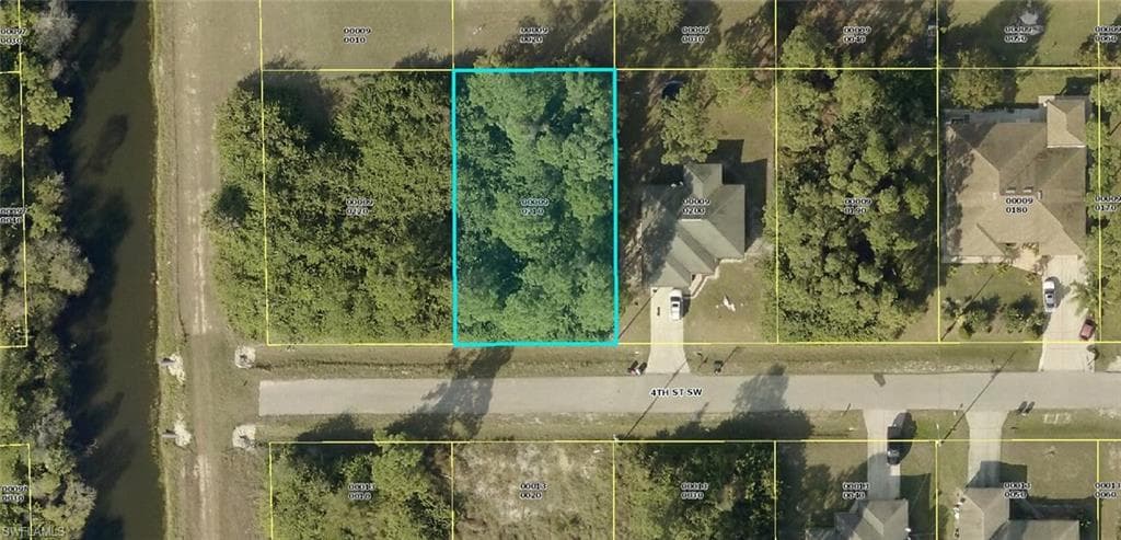 3618 4th ST SW LEHIGH ACRES, FL 33976