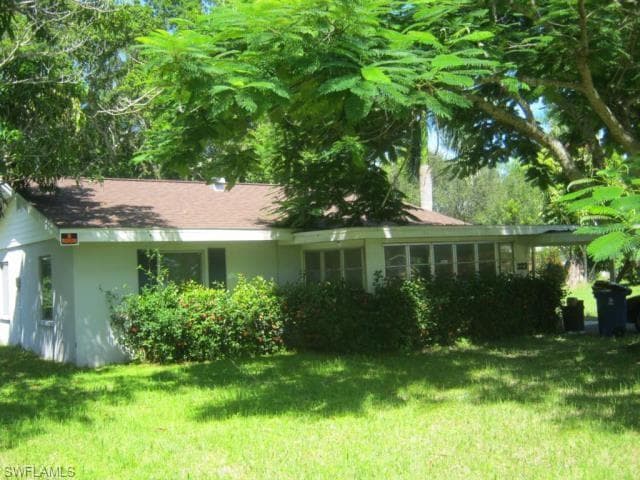 322 New York DR FORT MYERS, FL 33905