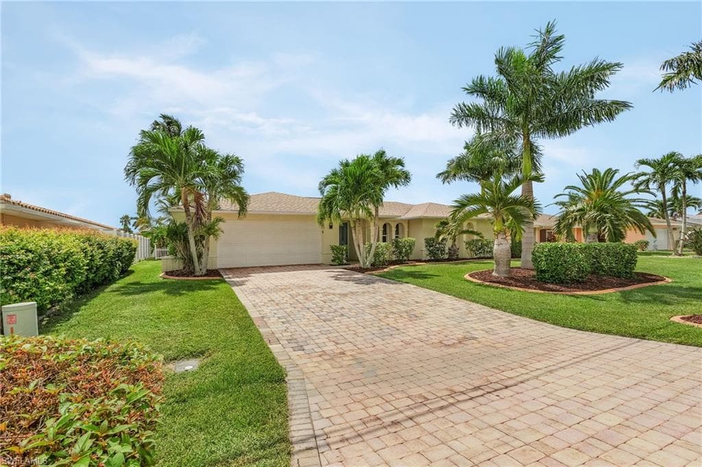 1826 SE 45th ST CAPE CORAL, FL 33904
