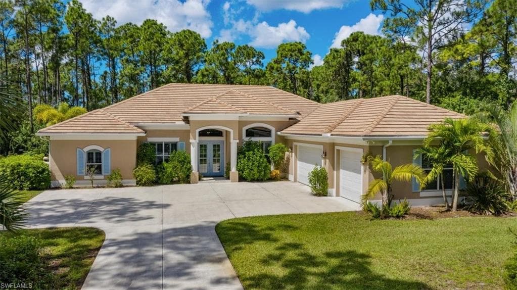 25380 Papillion DR BONITA SPRINGS, FL 34135
