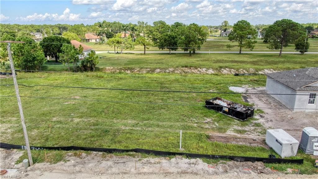 2711 Van Buren PKY CAPE CORAL, FL 33993