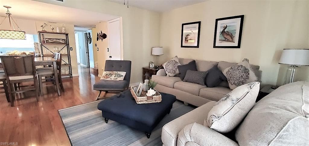 4521 Bay Beach LN 321 FORT MYERS BEACH, FL 33931