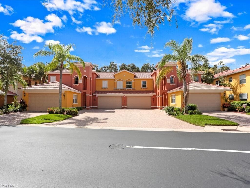 7180 Bergamo WAY 202 FORT MYERS, FL 33966
