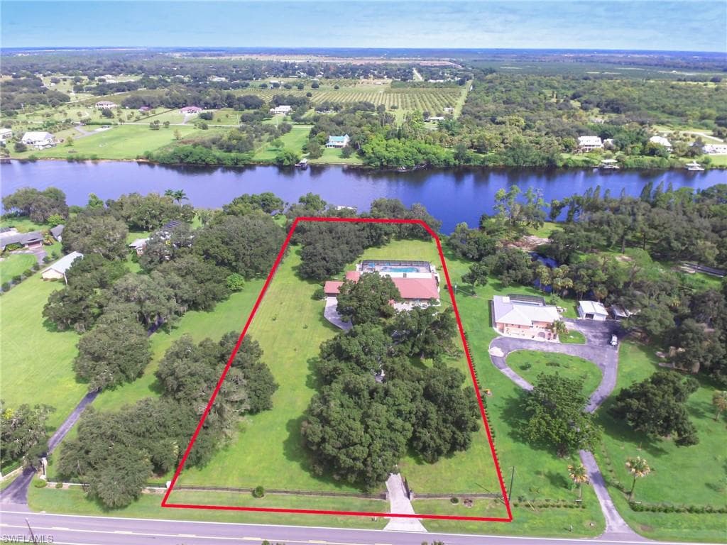 3600 Fort Denaud RD FORT DENAUD, FL 33935