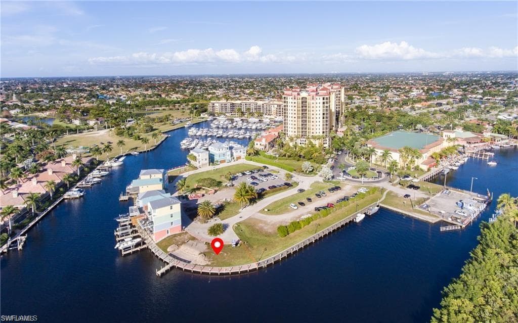 5830 Shell Cove DR CAPE CORAL, FL 33914